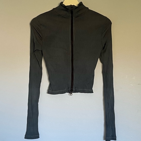 KORAL Utile Gloss Longsleeve Top - Picture 2 of 6